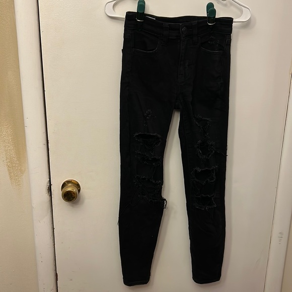American Eagle Outfitters Denim - American Eagle Women’s Distress Jeans Black Size 00 Short